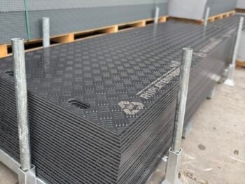 Kunststof rijplaten set stapelkrat