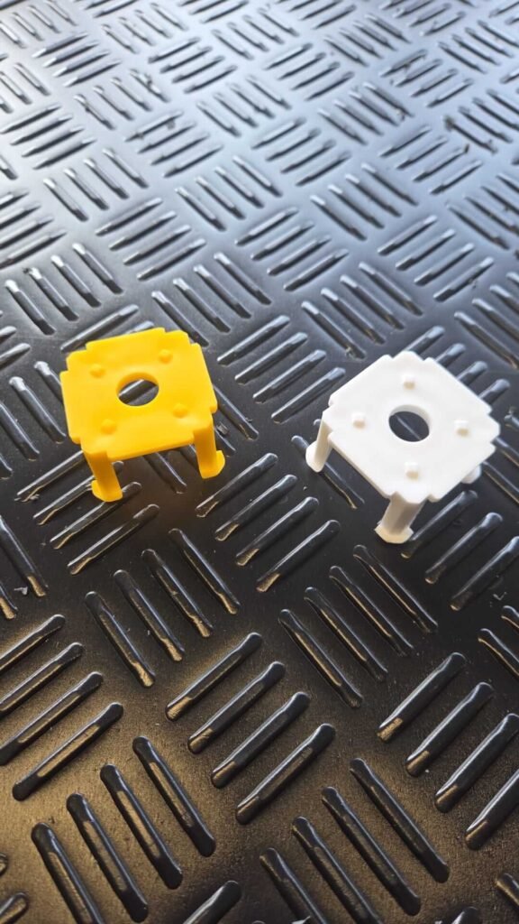 Kleine markers geel wit