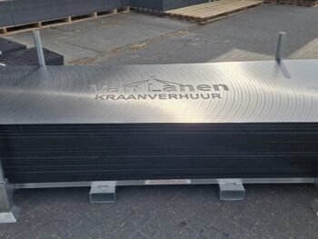 Stapelkrat 3x1 mtr. incl 20 HMPE rijplaten